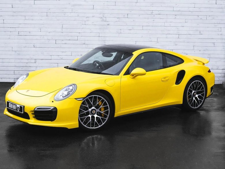 Порше 911 желтый