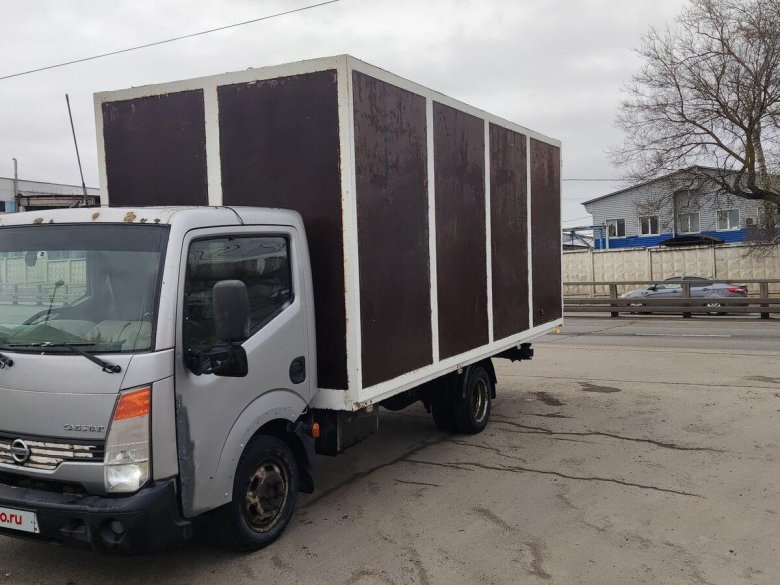 Ниссан грузовой фургон кабстар