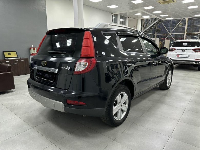 Джили эмгранд х 7