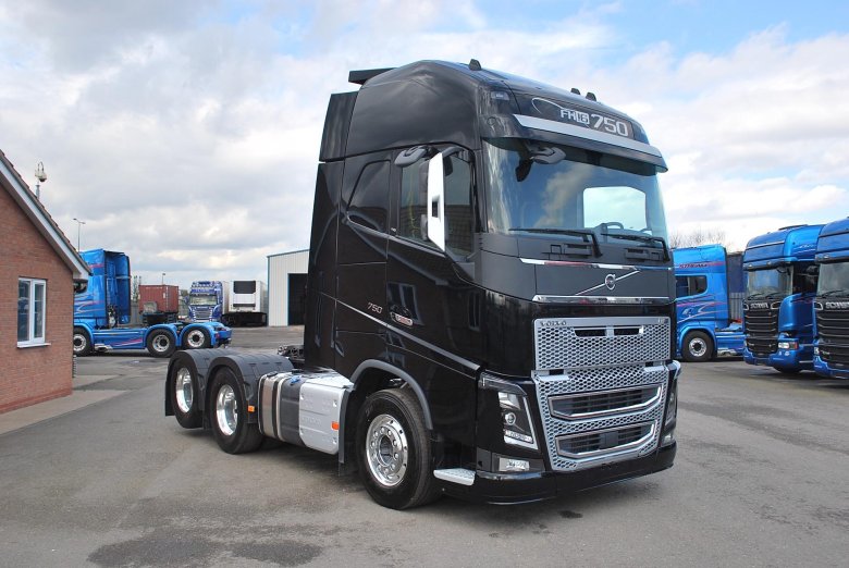 Volvo FH 6x4 седельный