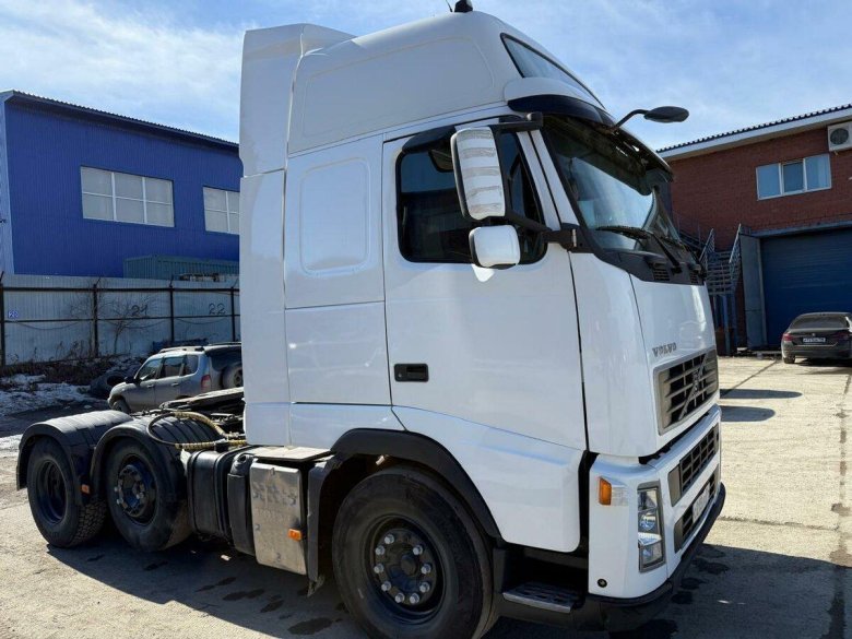 Вольво тягач д13