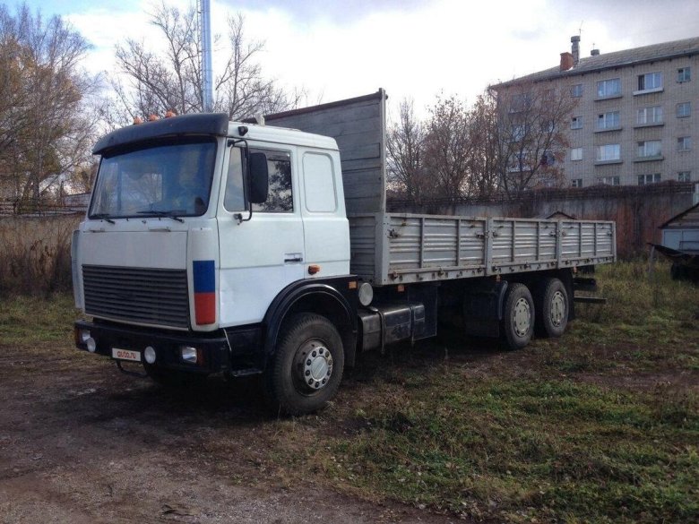 МАЗ 6303 бортовой