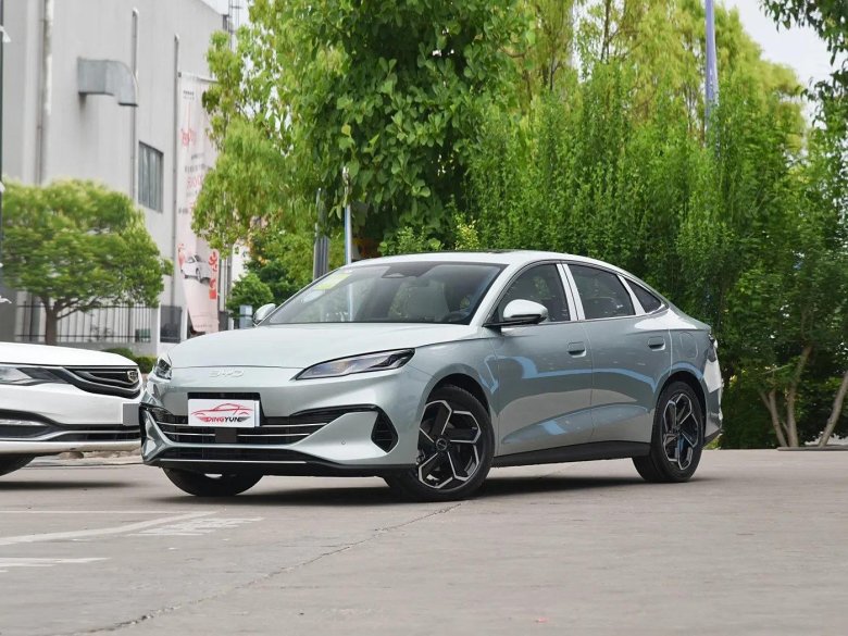 Byd sedan