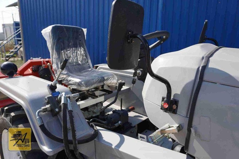 Трактор скаут т-220b