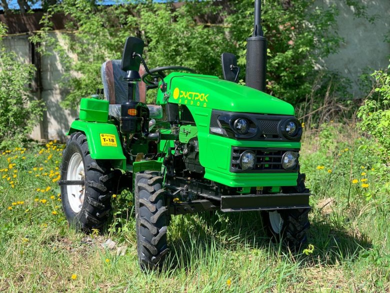 Минитрактор Рустрак р18