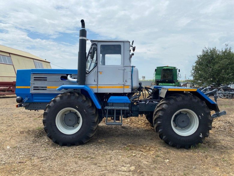 Трактор т 150 колесный
