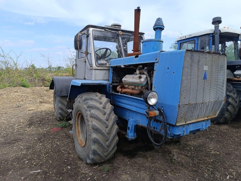 Трактор хтз-150к