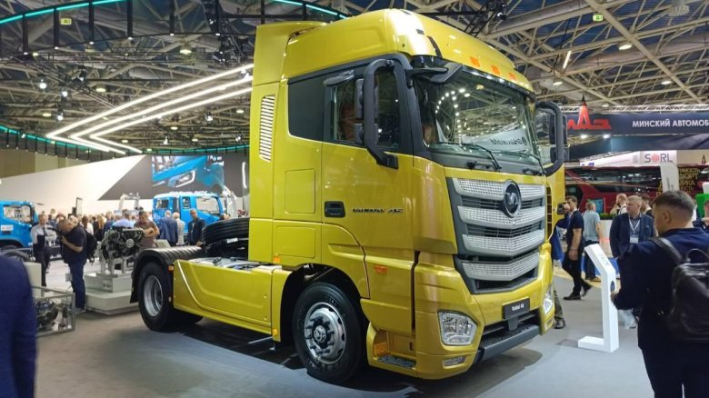 КОМТРАНС тягачи 2023