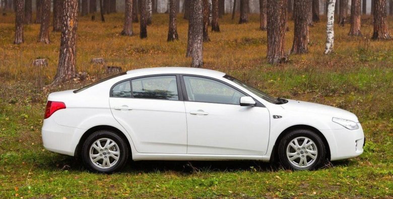 Машина faw besturn