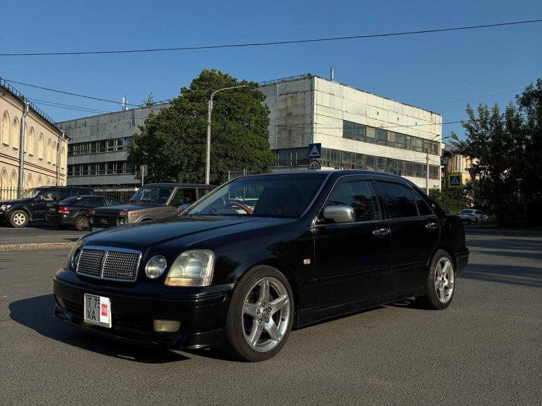 Toyota crown 170 кузов