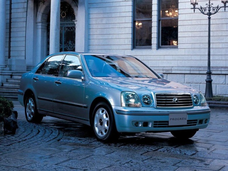Toyota progres 2000