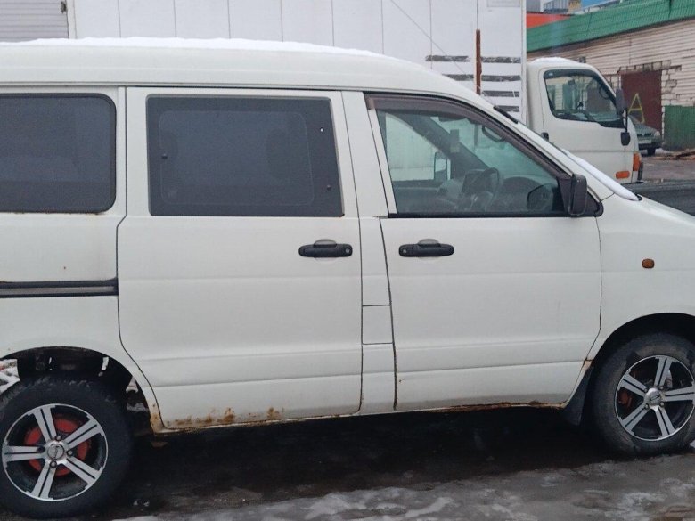 Тойота таун айс 2002