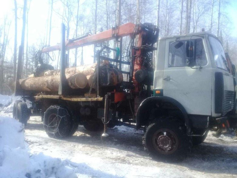 Маз лесовоз