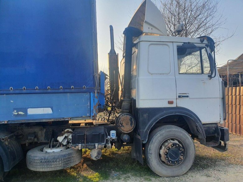 Грузовики маз