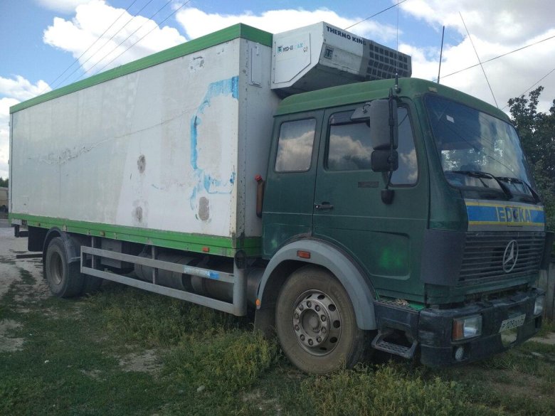 Грузовики мерседес