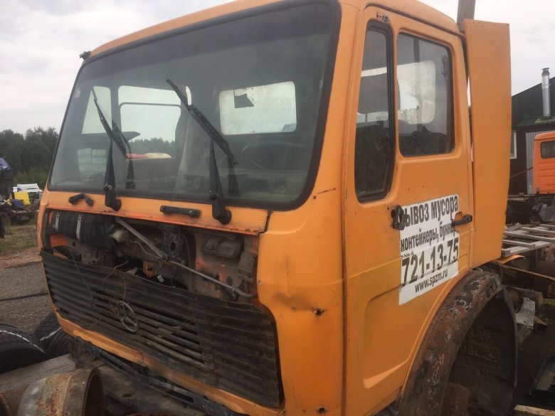 Мерседес 1622