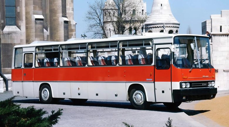 Ikarus 250