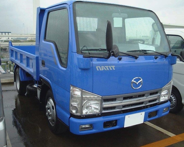 Mazda Titan 2004