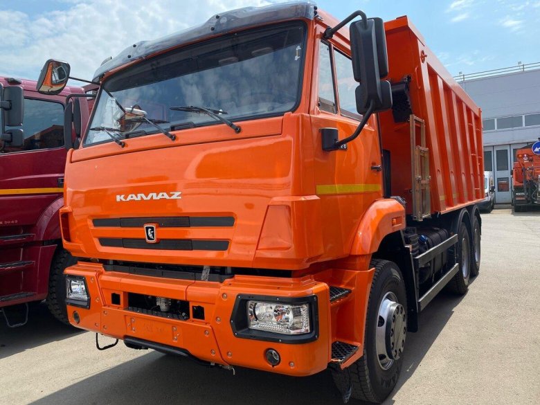 КАМАЗ 6520 кроссовер