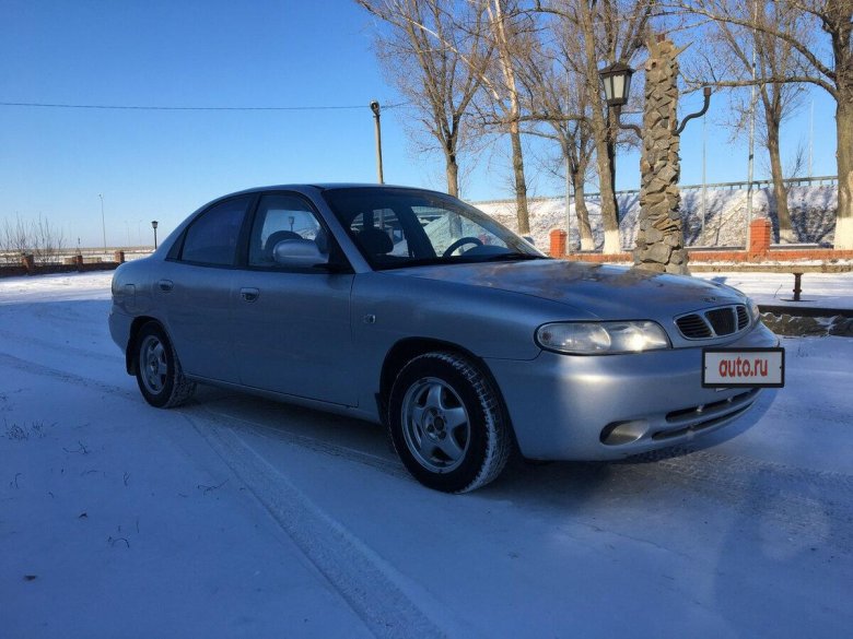 Daewoo nubira 1998