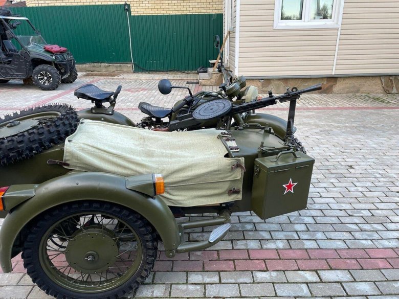 Военный мотоцикл урал