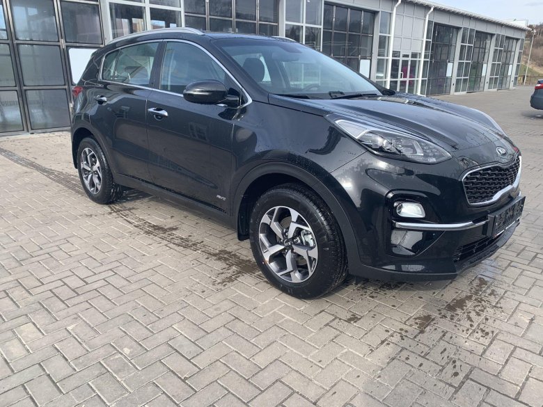 Kia Sportage 2021 черный