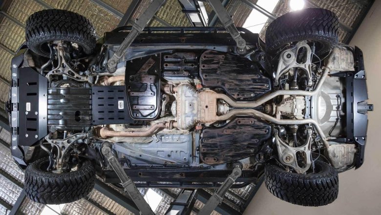 Джип Гранд Чероки снизу