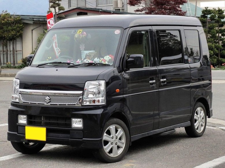 Сузуки Эвери 4/4