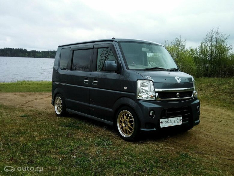 Сузуки Эвери вагон