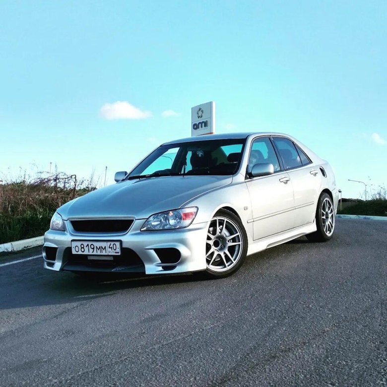 Toyota altezza rs 200