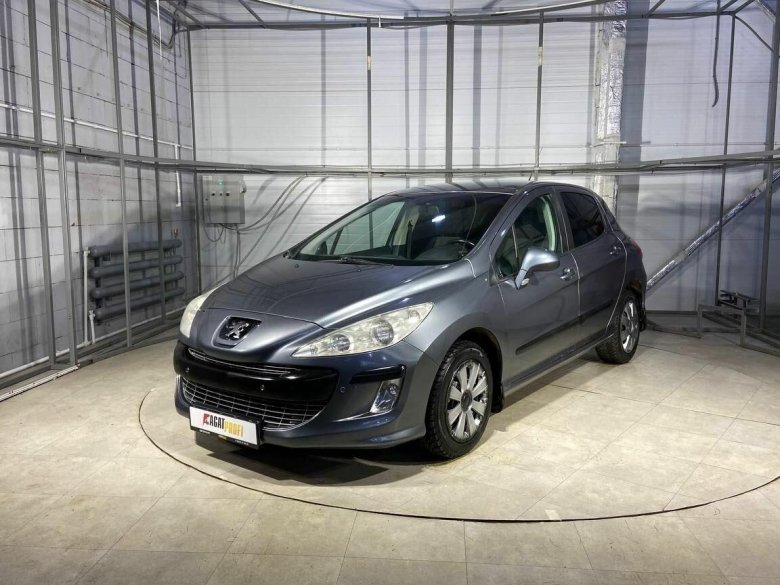 Пежо 308 2010 года