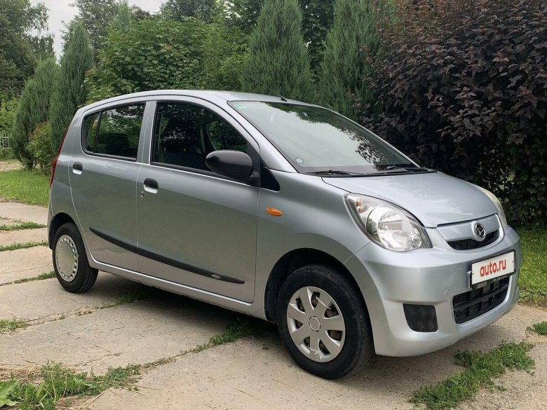 Daihatsu mira 2010