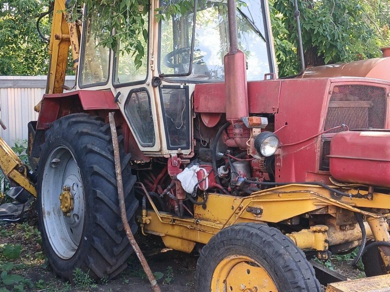 Трактор юмз