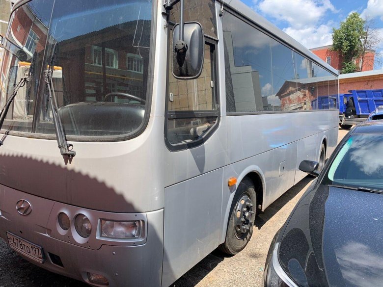 Хундай юниверсал автобус