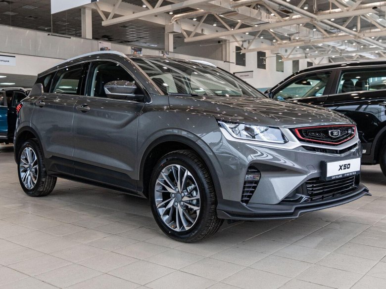 Серый geely coolray