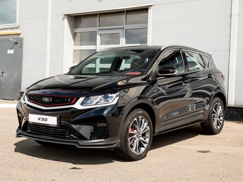 Geely coolray черная