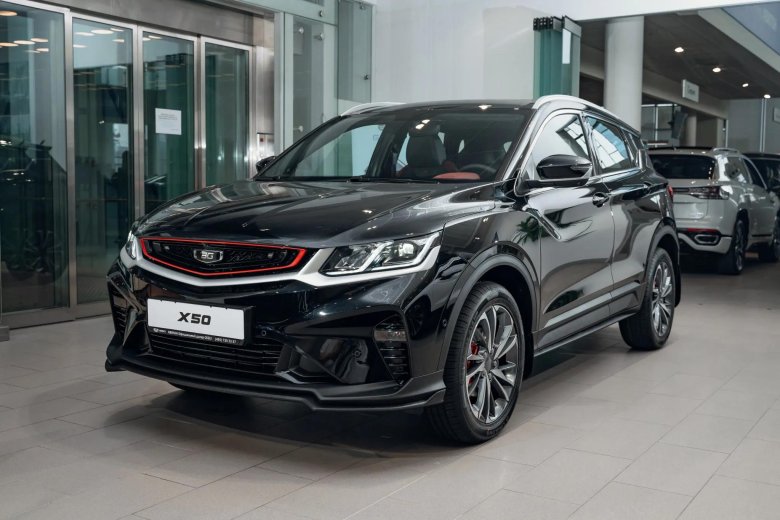 Джили кулрей черный