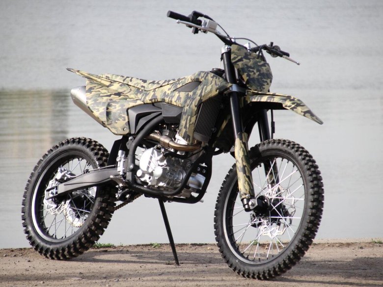 Мотоцикл гюрза 300