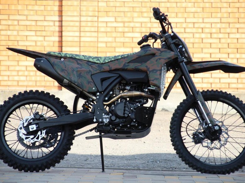 Эндуро гюрза