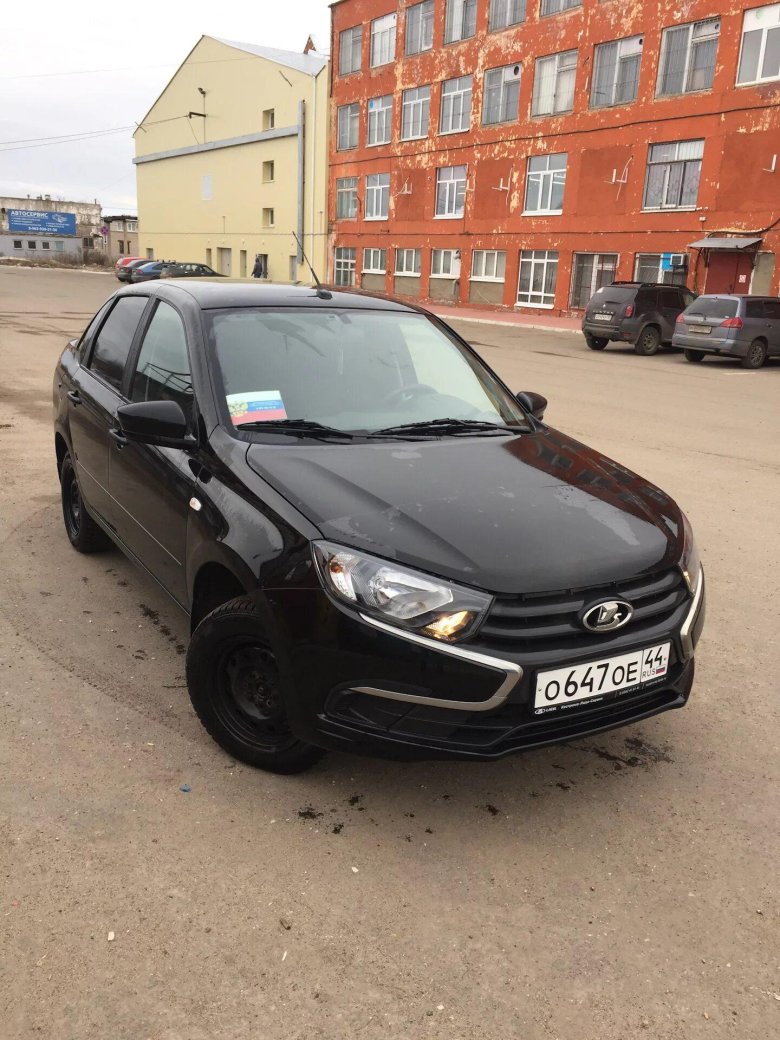 Лада Гранта фл черная