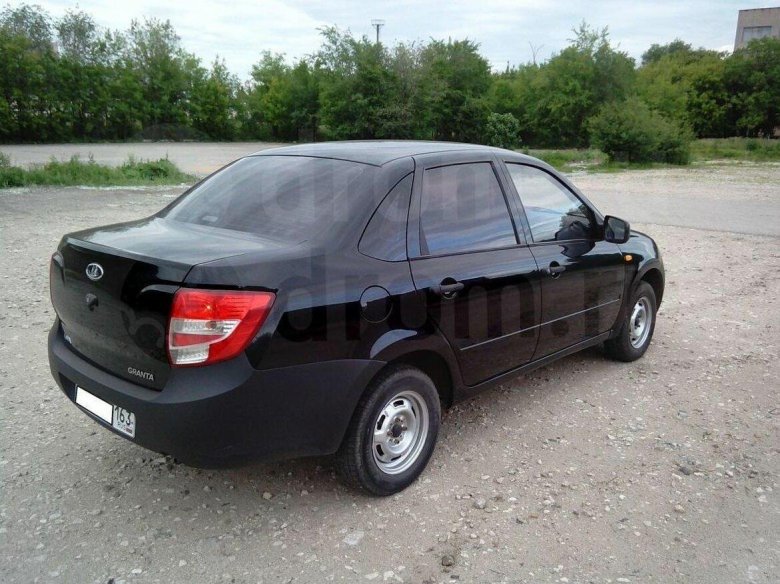 Лада Гранта 2014 черная