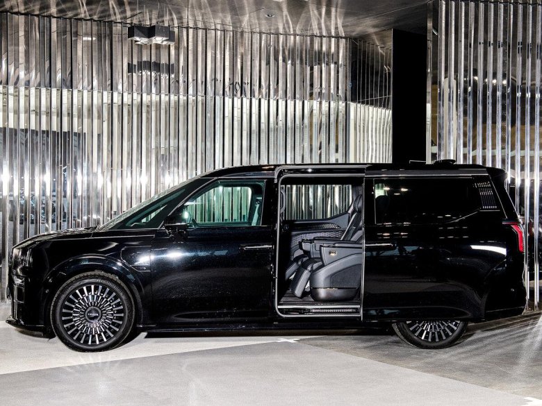 Zeeker 009 минивэн