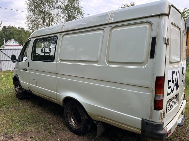 Газ 2705 цельнометаллический фургон 7 мест