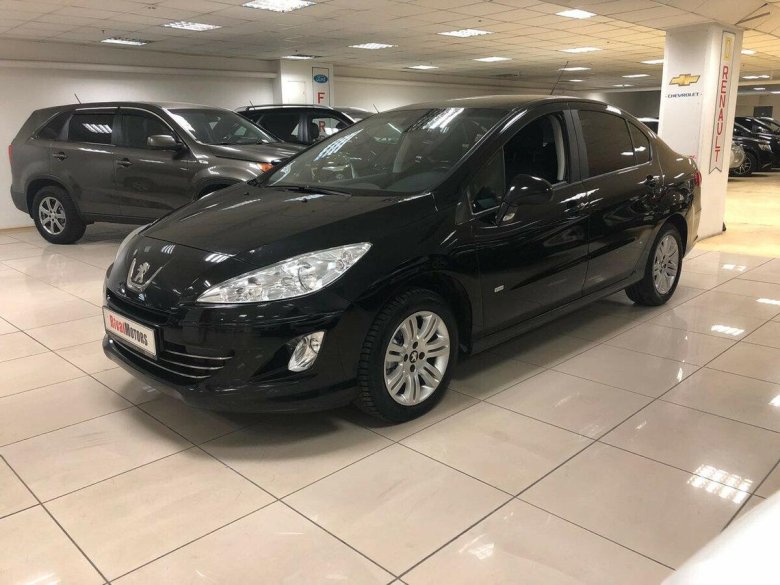 Peugeot 408 черный
