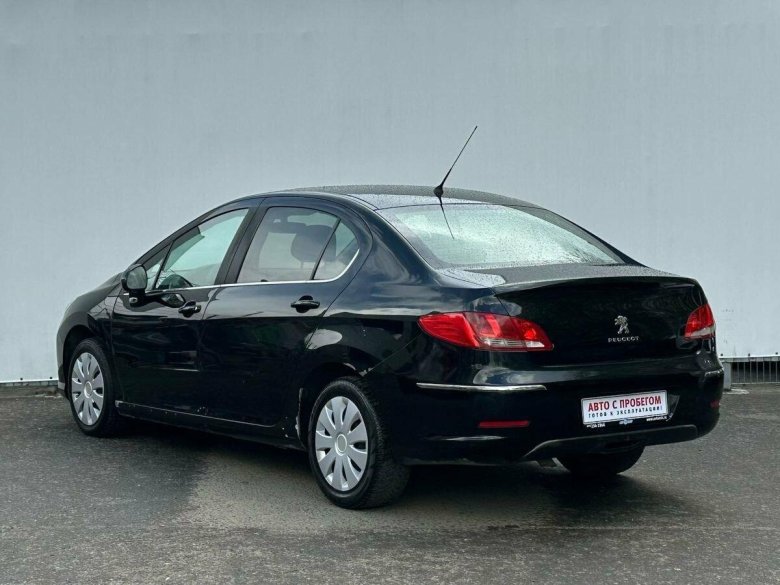 Peugeot 408