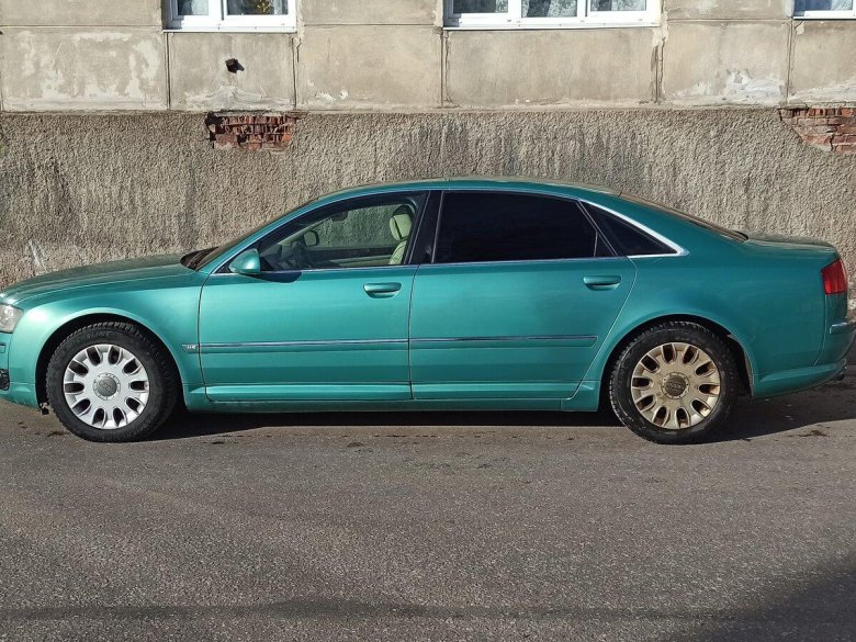 Ауди а 8 2006