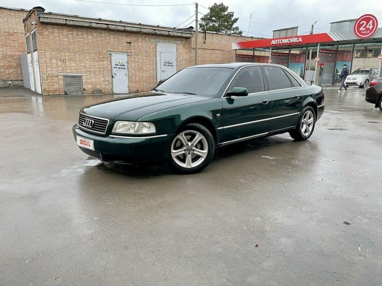 Ауди а 8 2000