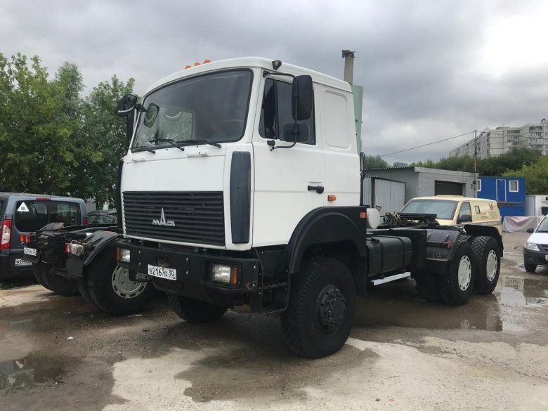 Седельный тягач маз 6425x9-433-000