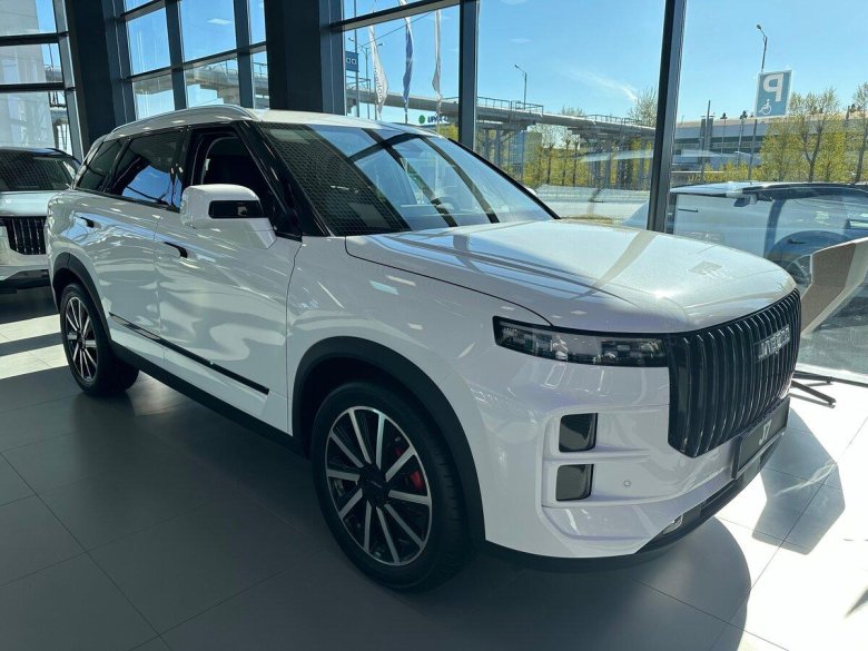 Машина китайская jaecoo