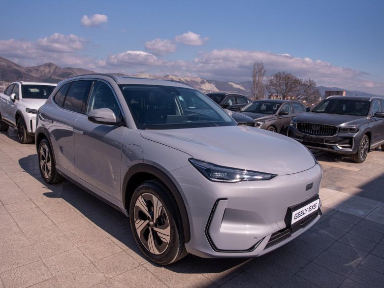 Geely ex 5 2025
